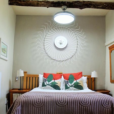 Hostal Blue Cow Barn - Boutique Farm Barrydale Exterior foto